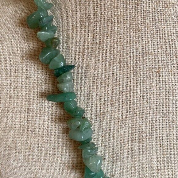 Aventurine Chip Necklace With Teardrop Pendant - Picture 3 of 4